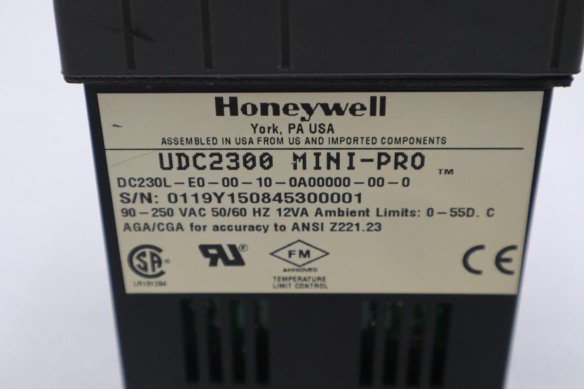 Used HONEYWELL DC230L-E0-00-10-0A00000-00-0 TEMPERATURE CONTROLLER STOCK K-384-D