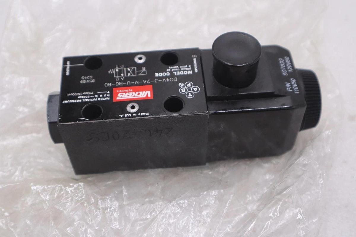 NEW OPEN BOX Vickers DG4V-3-2A-M-U-B6-60 DIRECTIONAL SOLENOID VALVE STK K303A
