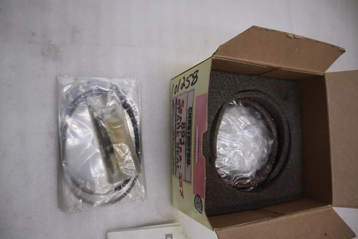 Used CHESTERON 891 SEAL ASSEMBLY 664053 - NEW - STOCK GF693