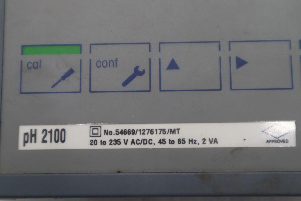 Used METTLER TOLEDO TEMPERATURE TRANSMITTER PH 2100 STOCK K-3070