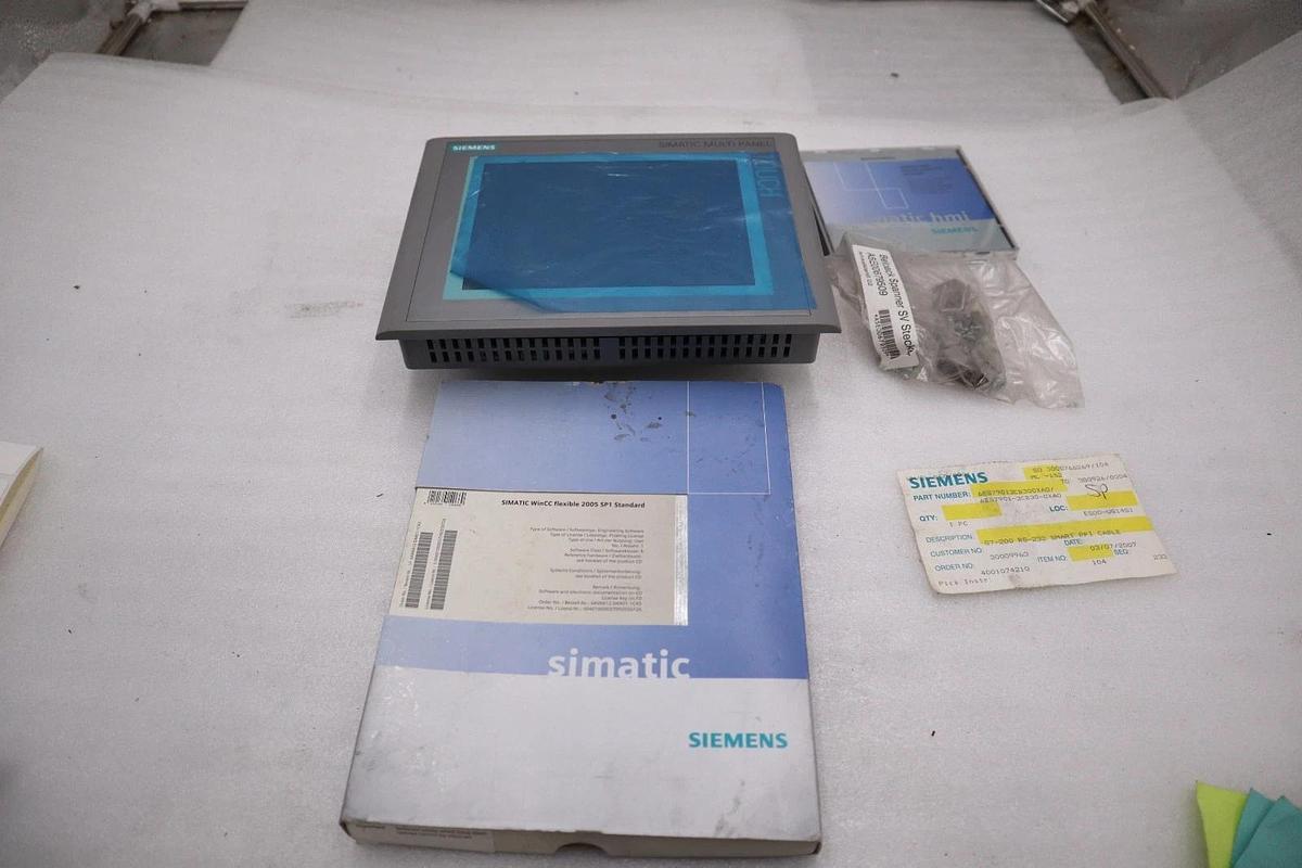 Siemens 6AV6 643-0CB01-1AX0 Simatic Multi Panel Touch HMI 7.5in NEW STOCK 3831CC