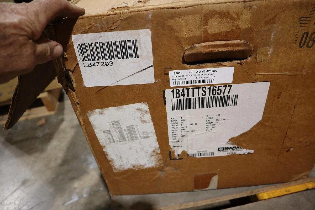 Used NEW MARATHON 184TTTS16577 ELECTRIC MOTOR 2HP 460V 3PH 1170RPM 184TD FRAME #S675