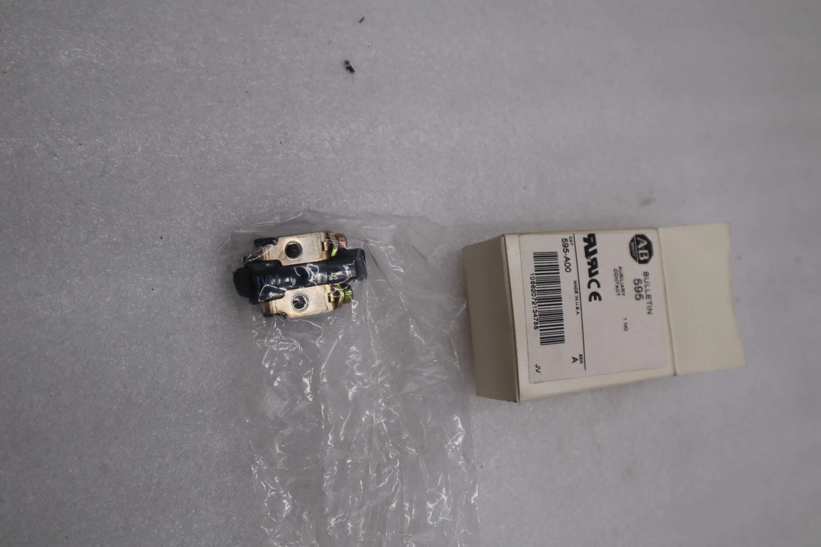 LOT OF 5 -- NEW OPN BOX AB Allen Bradley 595-A00 Auxiliary Contact STK H800