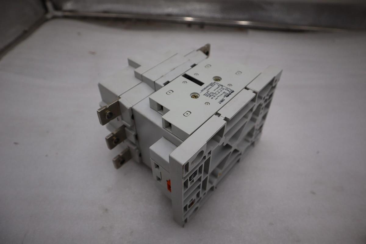 Used NEW OPEN BOX Allen-Bradley CAB6- 170-EI Contactor CAB6- 170-EI AB STOCK GF337