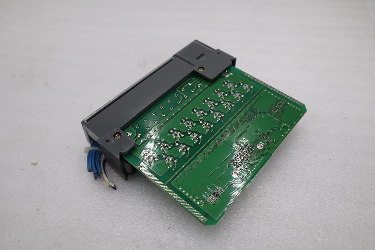 Used Allen Bradley 1746-OV16 Ser. C Output Module SLC 500 1746OV16 AB STOCK K-83-D