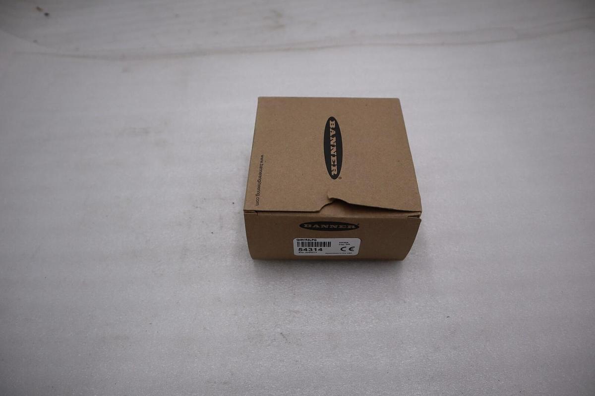 NEW BANNER ENGINEERING Q45VR3LPQ Photoelectric Sensor STOCK H229A
