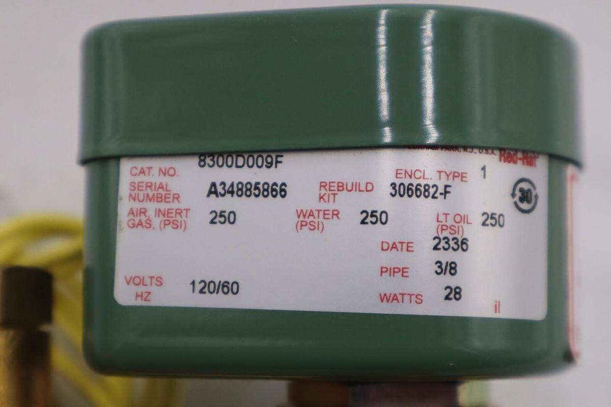 Used EMERSON ASCO 8300D009F 120V NEW IN BOX STOCK G136A