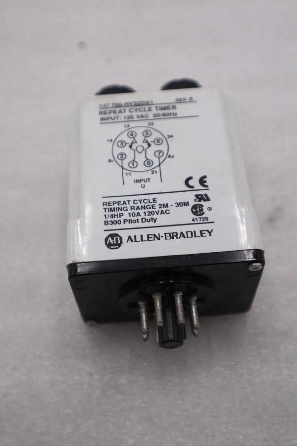 NEW OPEN BOX AB Allen Bradley 700-HV32DA1  Timing Relay STK K2110CC