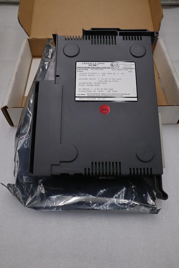 Used Giddings & Lewis 502-03840-23R2 PIC900 Programmable Industrial Computer New