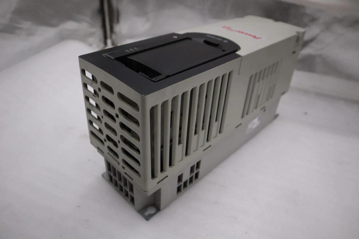 Used Allen Bradley 20G11ND014AA0NNNNN Powerflex 755 Drive 10HP - STOCK 3822CC
