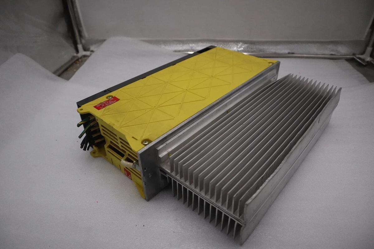Used FANUC A06B-6097-H201 SERVO AMPLIFIER STOCK 111B