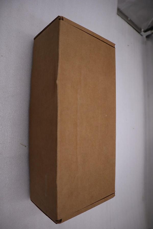 Used BROOKS INTRUMENT MODEL 1350ELC9CJV5A NEW STOCK G155A