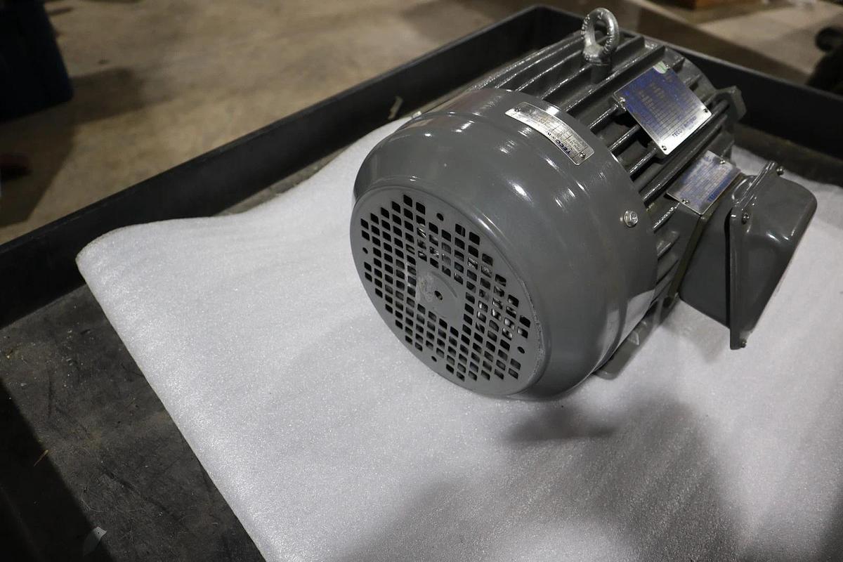 Used TECO-Westinghouse MAX-PE NP0034 TYPE AEHH8P 182T STOCK HS31