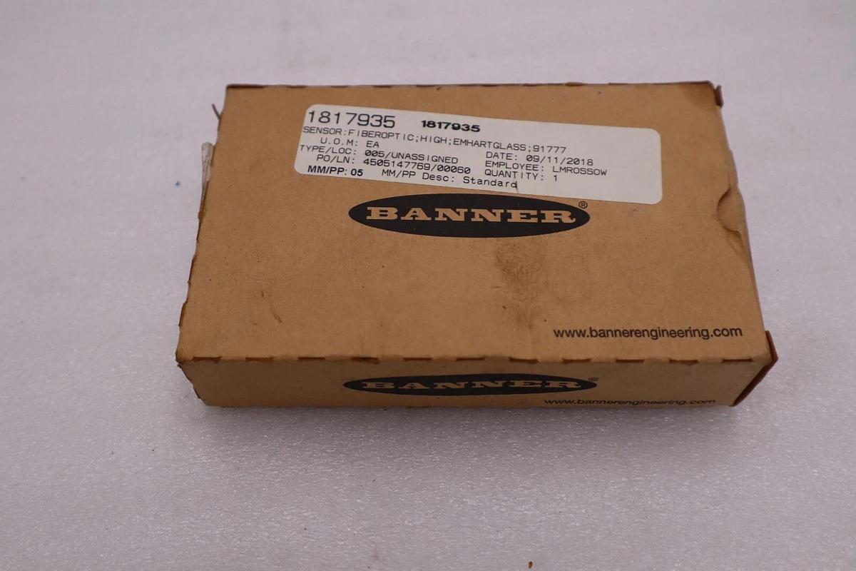 Used NEW Banner SM312FPMHSQD/ 27033 Mini-Beam Photoelectric Sensor STOCK H662A