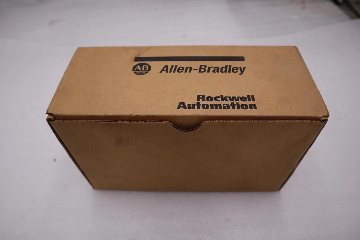 NEW ALLEN BRADLEY 800H-2HX4T 800T/H ASSEMBLED STATION TWO FLUSH STOCK H141