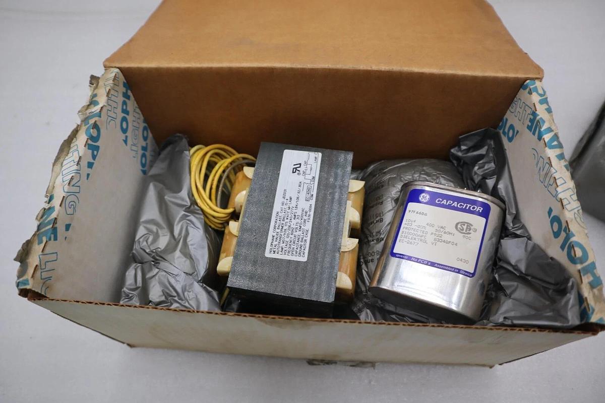 Used NEW Holophane RBK175MHMTA Ballast Replacment Kit STOCK 4529