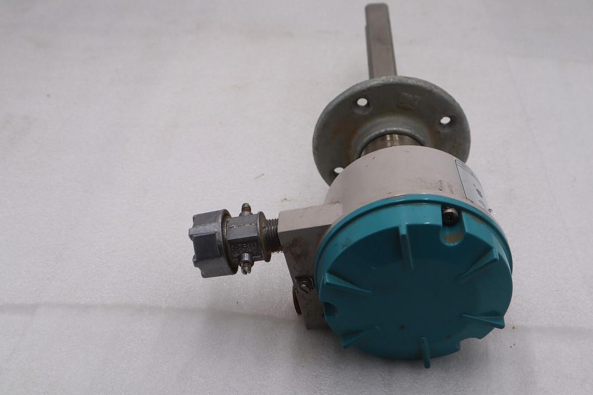 Used SIEMEN 7ML5731-1AB11-1CA0 SITRANS LVS 200 VIBRATING LEVEL SWITCH #L-789