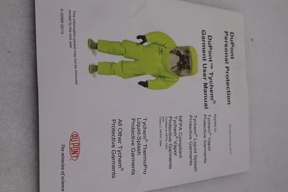 DUPONT TYCHEM 4000 SL SIZE 3X, WHITE, 6 PC CASE, SL122BWH3X001200 STOCK 2933