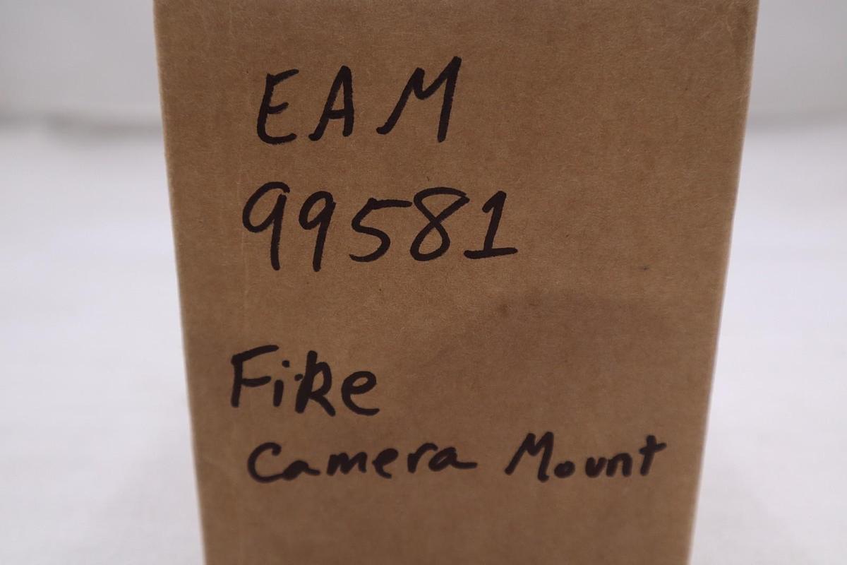 FIKE FIK-TMO-S01 / FIKTMOS01 STAINLESS STEEL FLAME DETECTOR MOUNT NEW #GF-9A