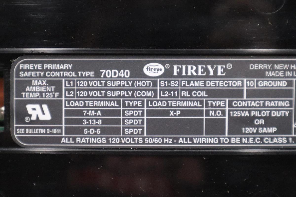 NEW OPEN BOX Fireye 70D40 Burner Control STK GF109 782451084548