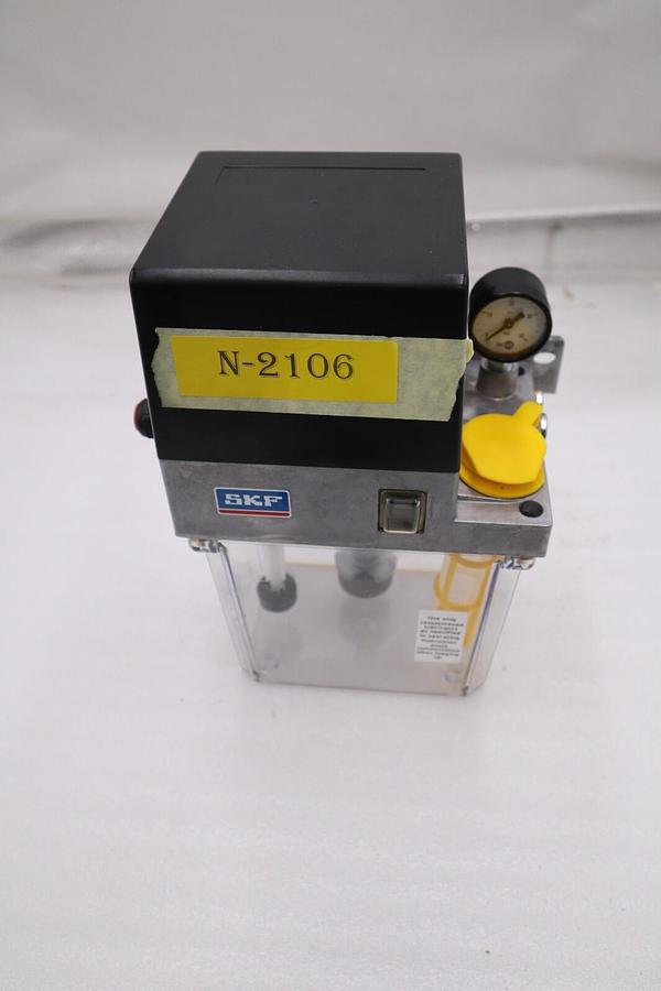 Used SKF MKU11-KW2-0005-V11+429 / MKU11KW20005V11429 GEAR PUMP SERIES MKU 115V #H1183