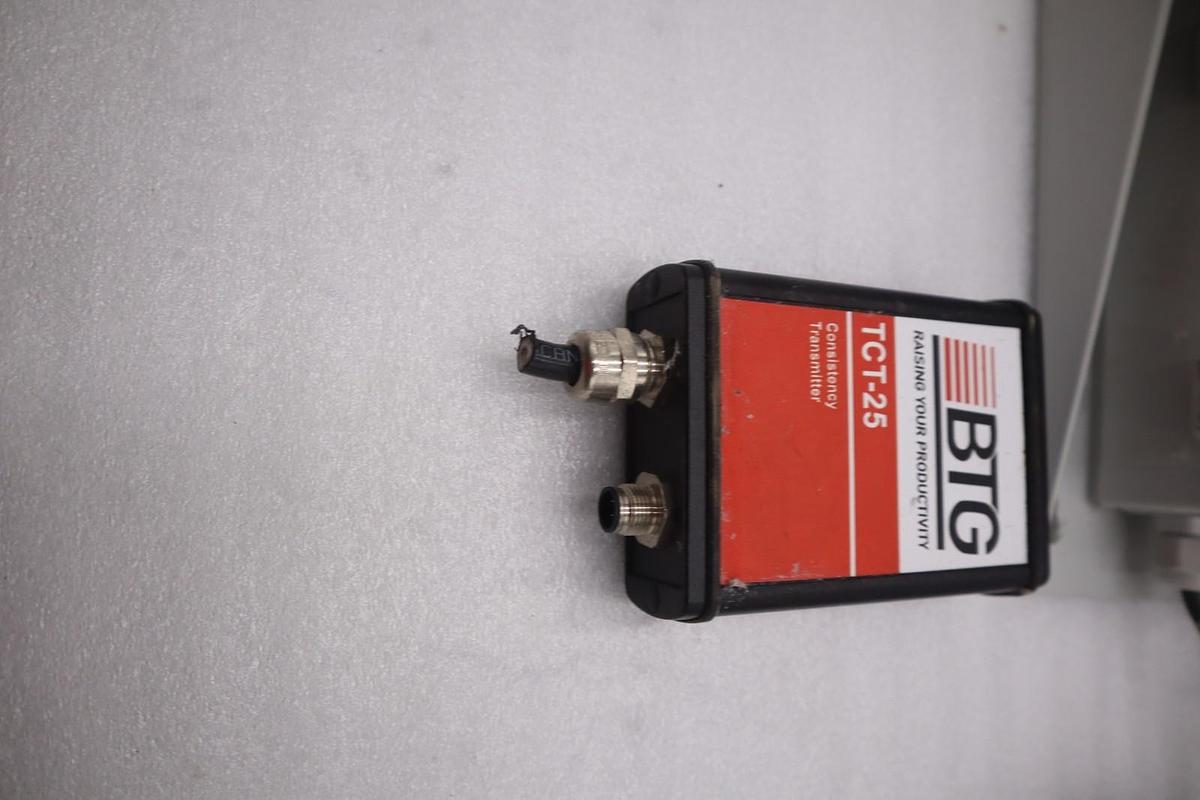 Used BTG CPM-1300 HX/Q0/C1/S/10 COMMUNICATION CONSISTENCY TRANSMITTER DISPLAY SGF-255