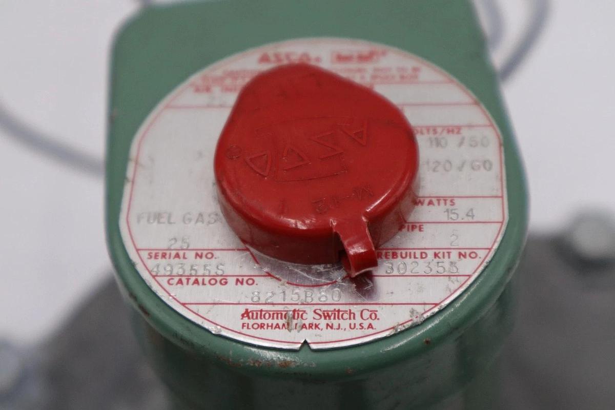 ASCO REDHAT 8215B80 SOLENOID VALVE 2"PIPE 15.4WATTS FUEL GAS 25 PSI STK H1582