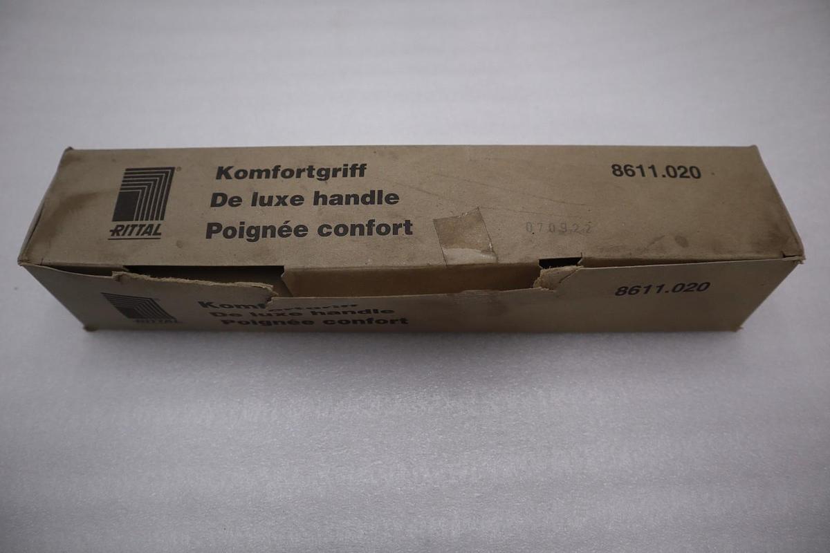 Used Rittal 8611.020 De Luxe Comfort Handle NEW IN BOX STOCK GF-104A