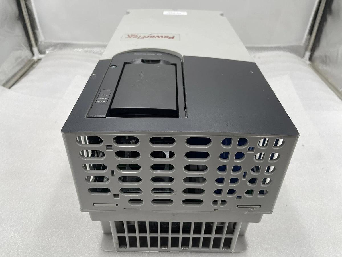 Used ALLEN BRADLEY POWERFLEX 755 20G11FD065AA0NNNNN SER. A F/W 14.004  STOCK 3166