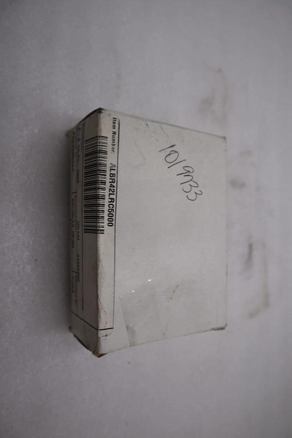 Used NIB Allen Bradley 42LRC-5000 /B PHOTOSWITCH 5000 STOCK H814A