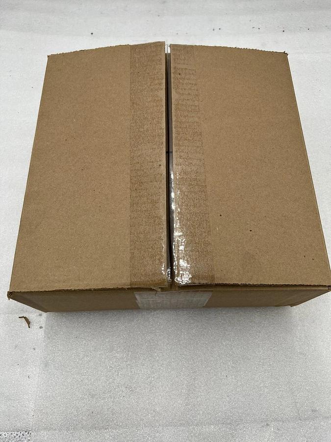 NEW KADANT AES VERSATRONIC MODULE P/N C37698 PUSH BUTTON SCRREN STOCK 3002