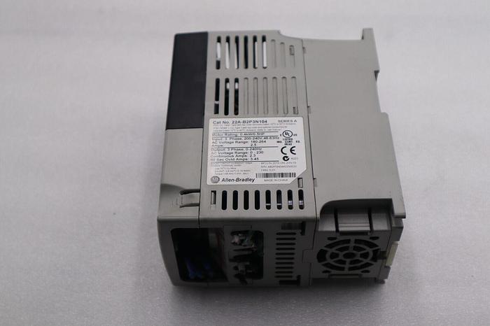 Used ALLEN BRADLEY 22A-B2P3N104 POWERFLEX 4 0.4kW/0.5HP SER A STOCK #1930