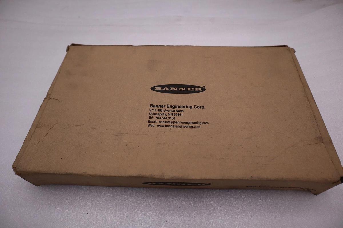 Used NEW BANNER SM312LVAGMS-38579 5 V DC L/O 12FT STRIPPED 12 IN ON END STOCK H830A