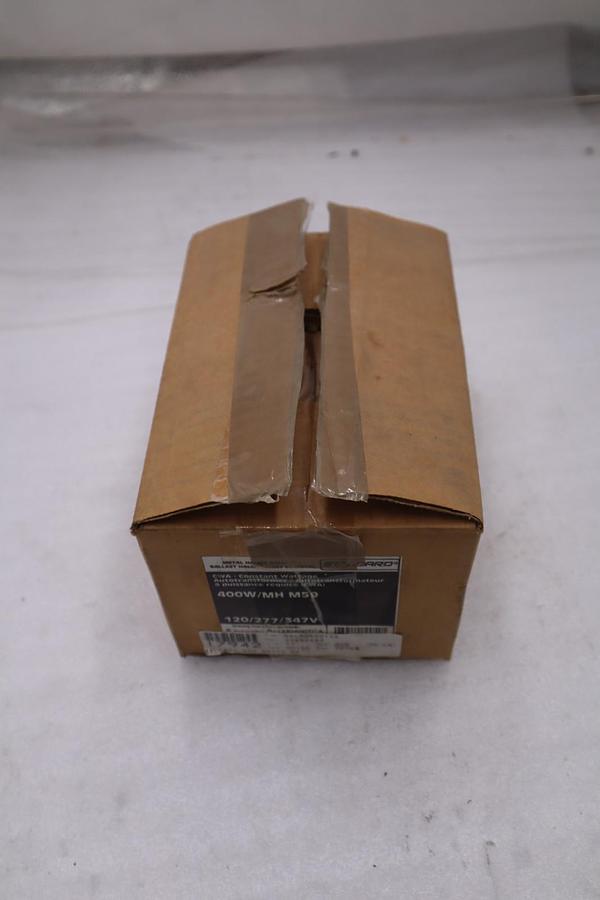 Used STANDARD 400W/MH M59 120/277/347V STOCK #2078B