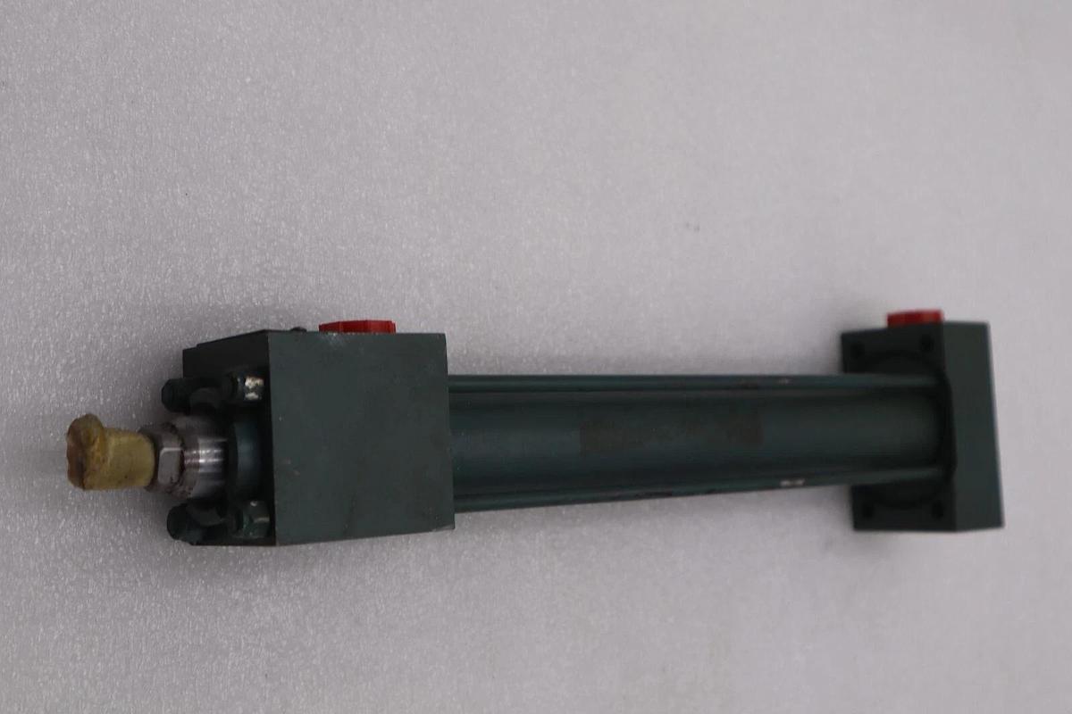 Bosch H16OCA 25X18 Hydraulic Cylinder 4 N ME6 C=160 7 472 826 412 Stock #K-1768