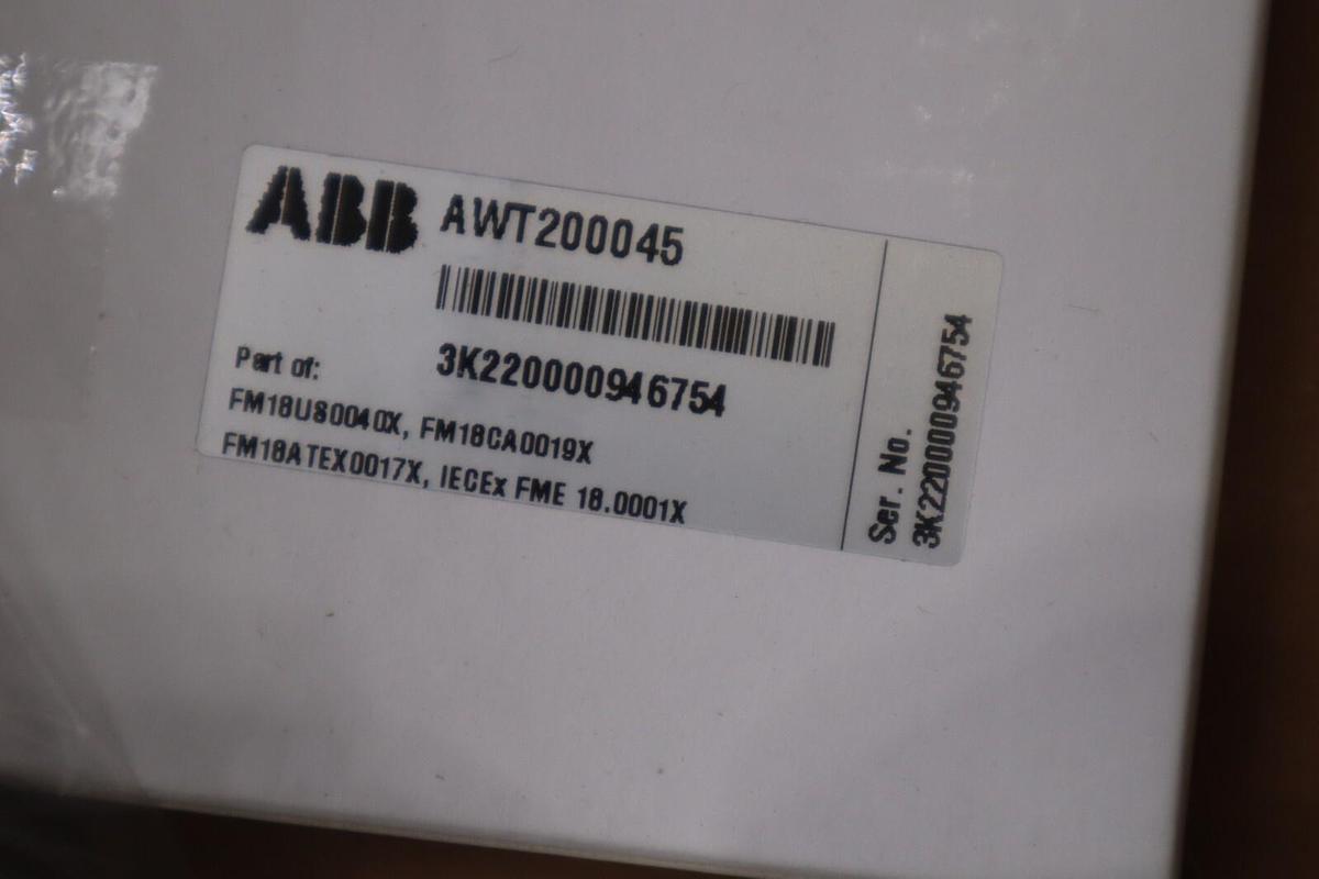 ABB AWT210 AWT210A2C4H1E6-A1-U3-M5 / AWT200062 2 WIRE TRANSMITTER CONTROL #G149A