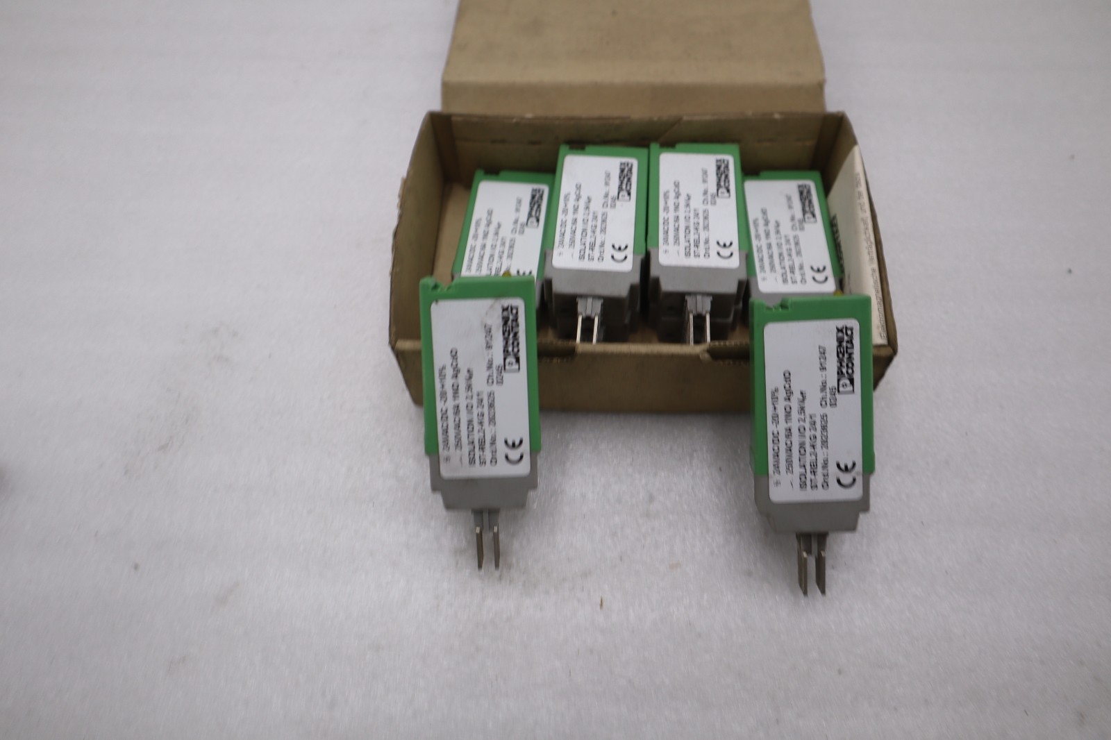 Used NEW OPEN BOX OF 8 PHOENIX CONTACT 2823625 ST-REL2-KG 24/1 STK K4027CC