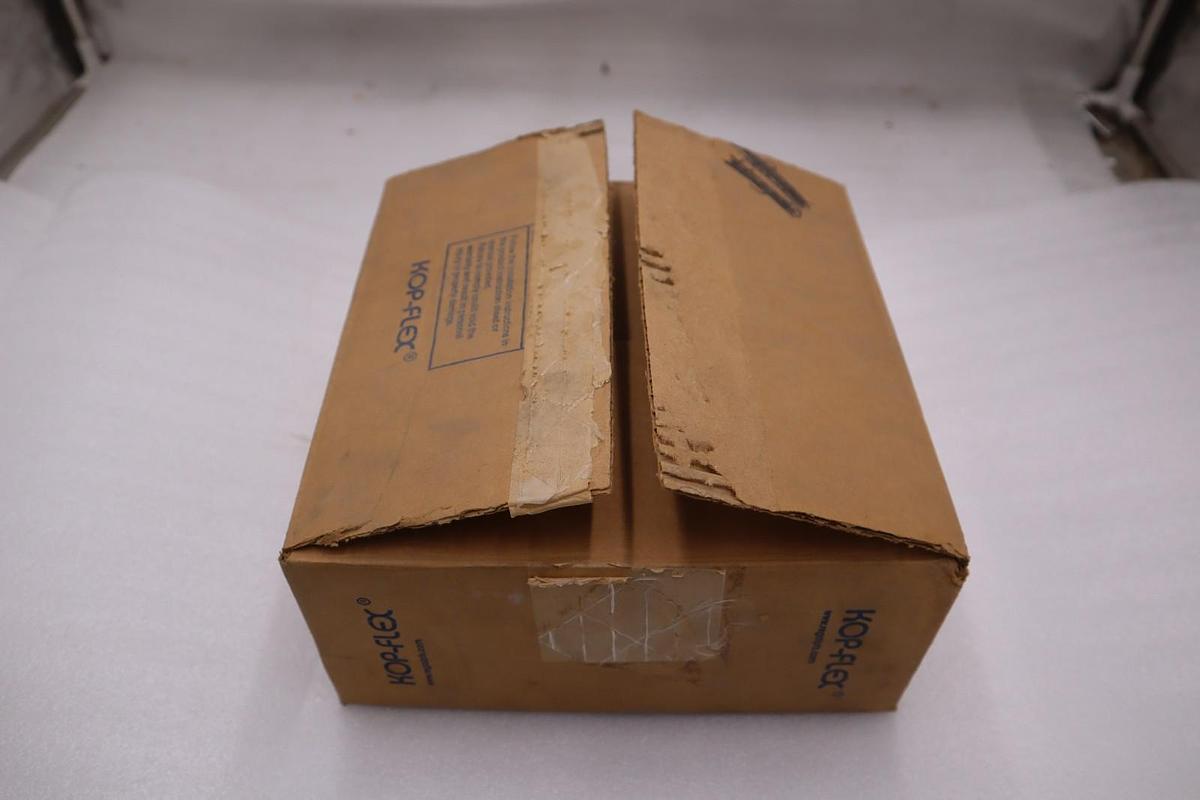KOP-FLEX 1966928 3W EB COUPLING SLEEVE - NEW IN BOX - STOCK GF417A