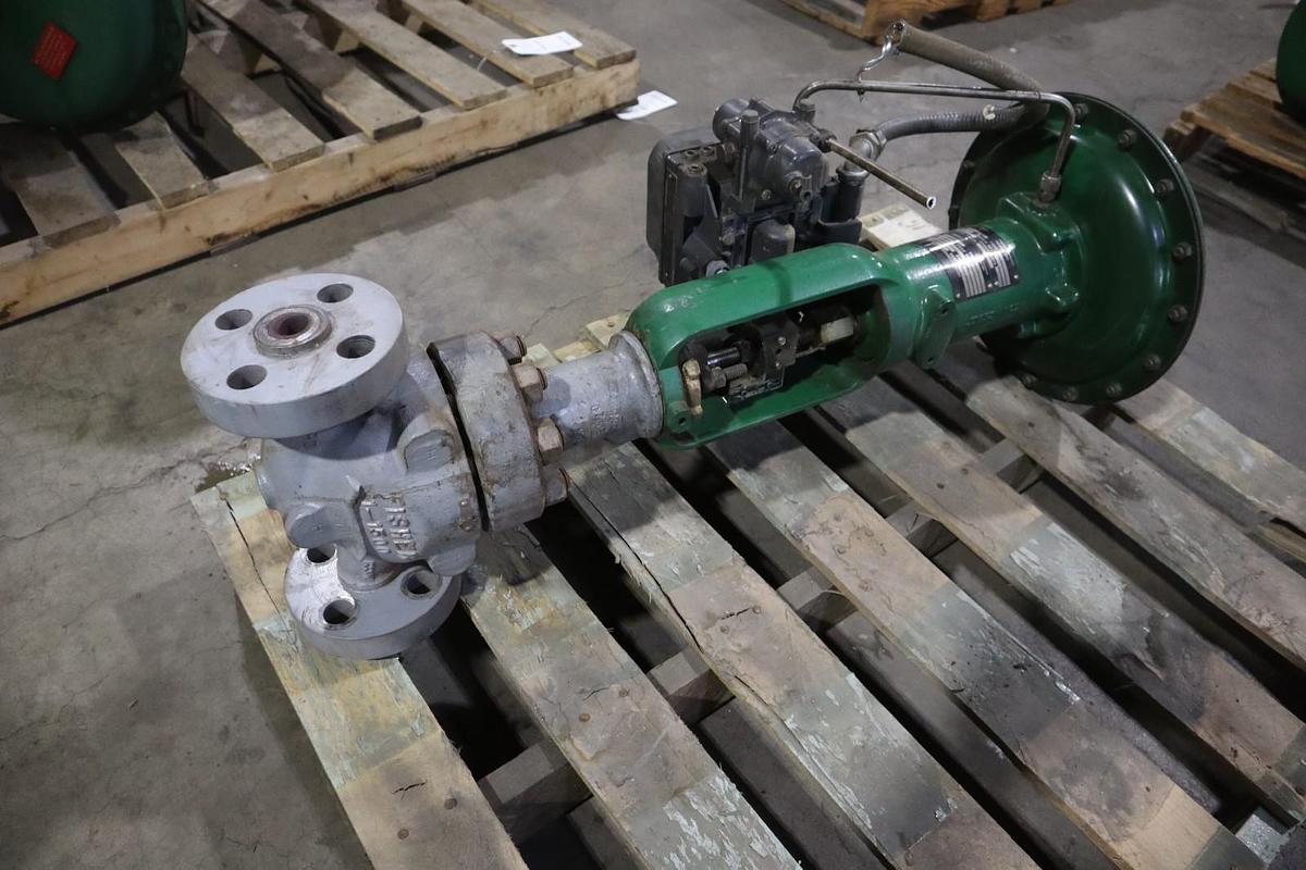 Used Fisher Control Valve Size 40 With 667 Pneumatic Actuator