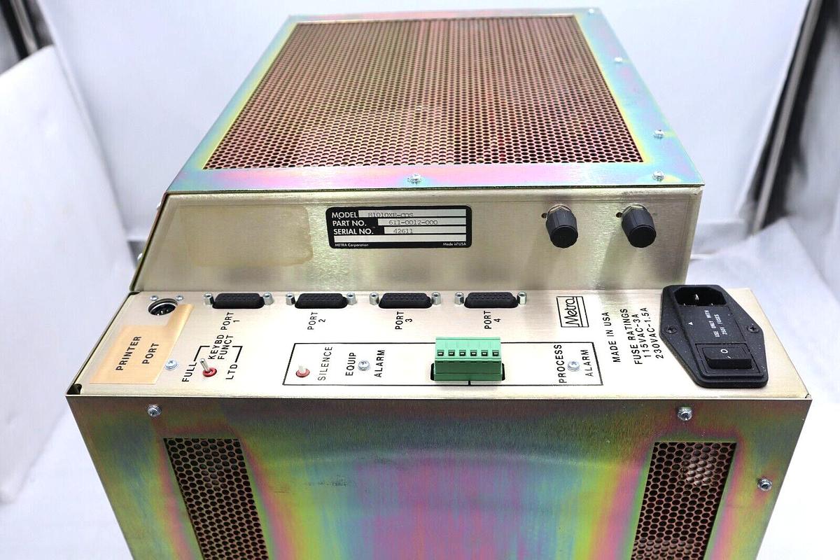 Used METRA 1010XE/M1010XE-COS OPERATOR INTERFACE S/N 42611 P/N 611-0012-000 #S-236