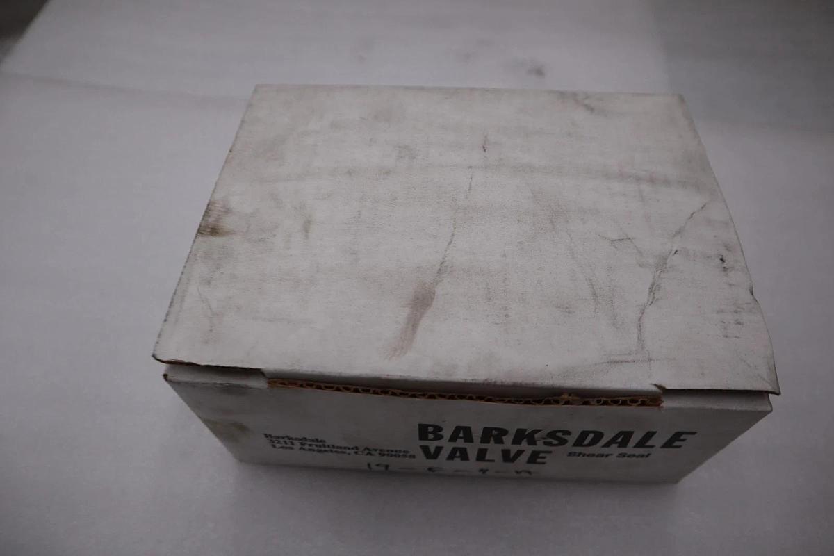 Used BARKSDALE 9021-M-E VALVE SERIES 9020 - STOCK 3142CC