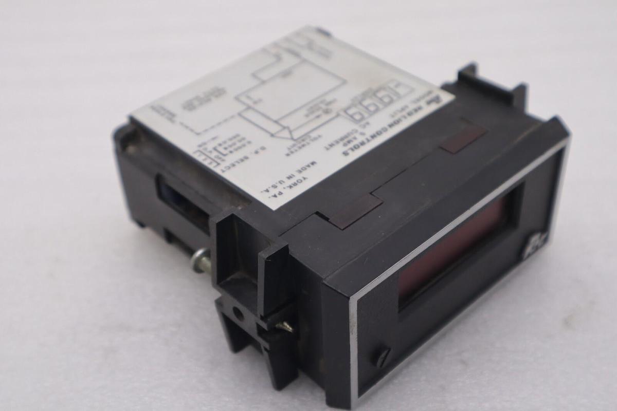 Used Red Lion Controls APLIT405 Current Meter STOCK L-556-C
