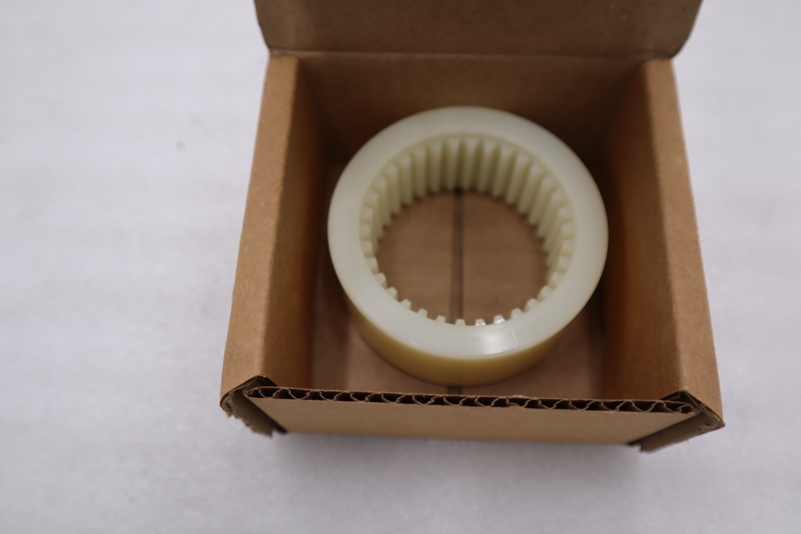 Used NEW OPEN BOX Lovejoy 697904 00009 Mite Sleeve STOCK 3003CC