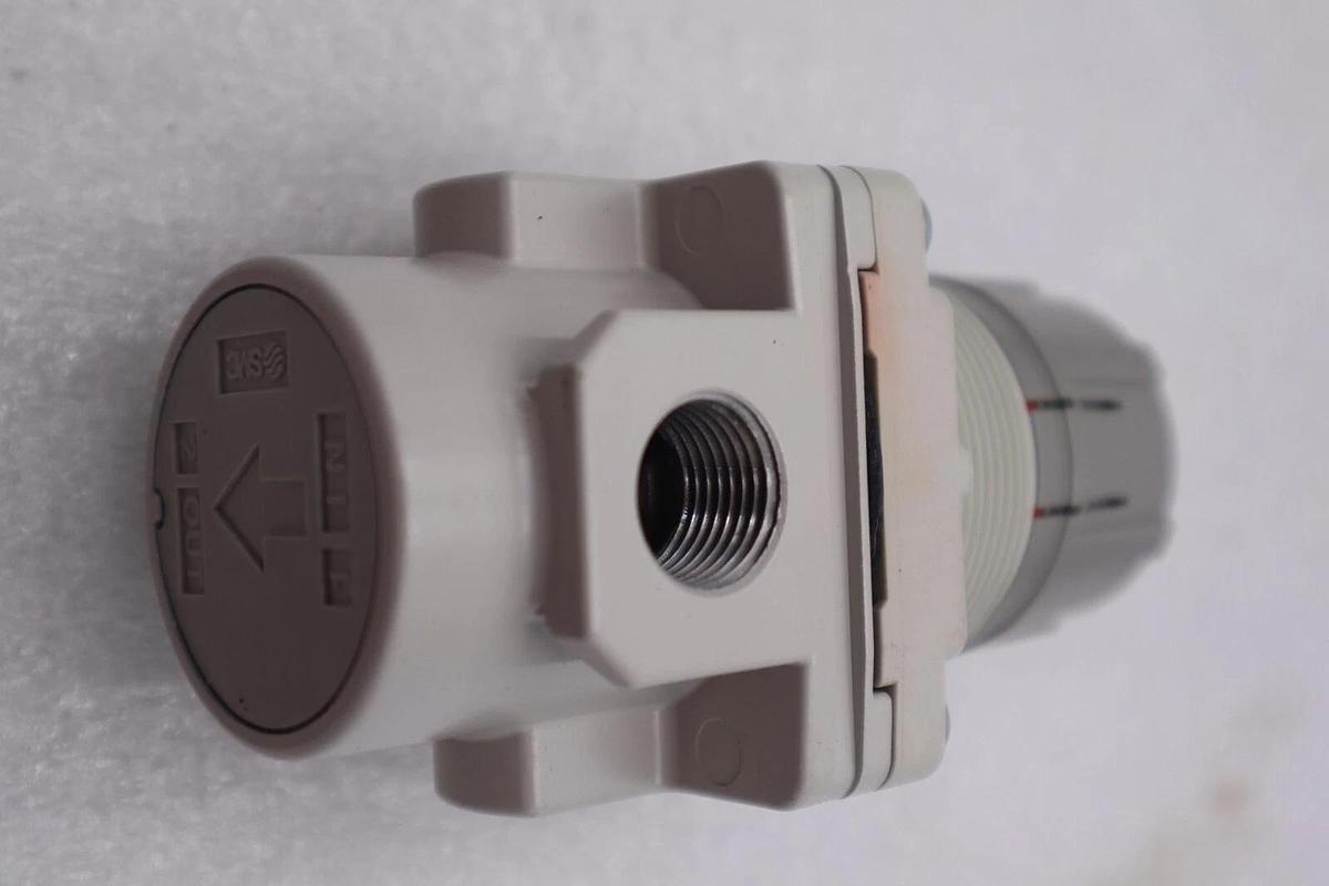 SMC AR30-N03-Z-A / AR30N03ZA 15 AVAILABLE (NEW NO BOX) STOCK 1211-A