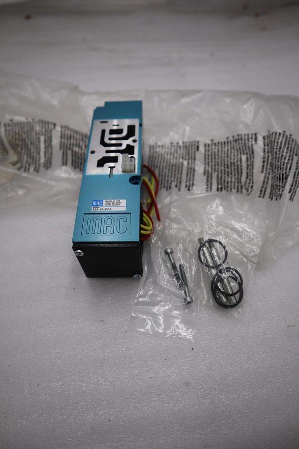 NEW MAC 82A-0A-CPA Manifold Valve Base STOCK H1505