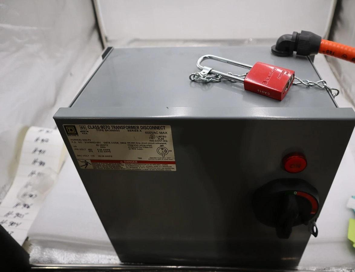 Used SQUARE D SK3000G3 SERIES A CLASS 9070 TRANSFORMER DISCONNECT STOCK H900