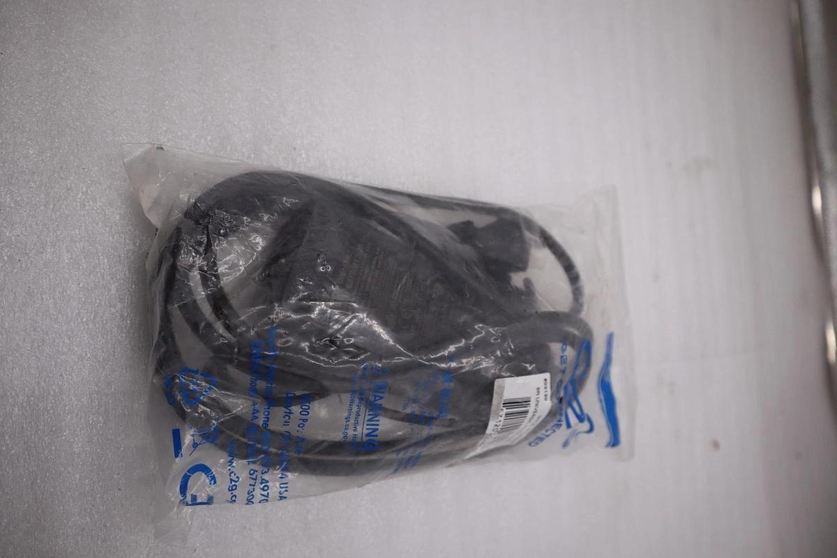 Used C2G 03130 Universal Power Cord Replacement Cable NEW STOCK H1464A