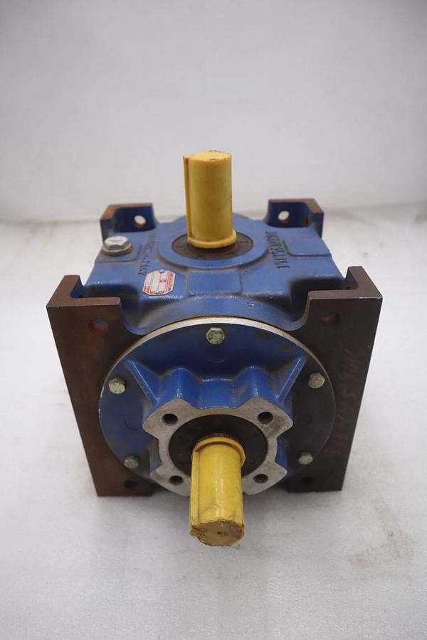 BONFIGLIOLI RIDUTTORI 90C1921 GEARBOX RAN 28 SB STOCK #M-50