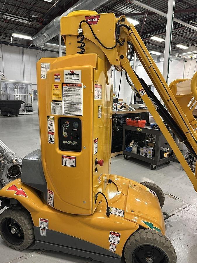 Used HAULOTTE GROUP VERTICAL MAST AERIAL LIFT MODEL MODEL STAR 26J LESS THAN 100 HOUR