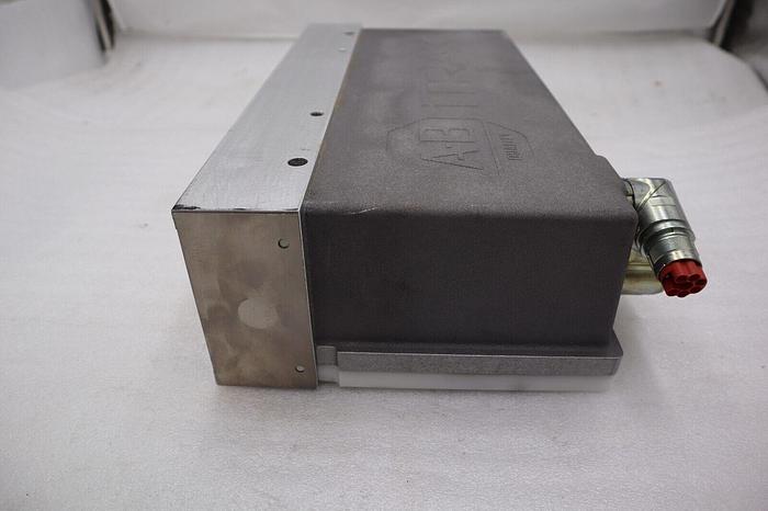 Used Allen Bradley iTrak Kinetix # 2198T-L16-T0504-A00N-2E1E-NS Ser. B STOCK 4982